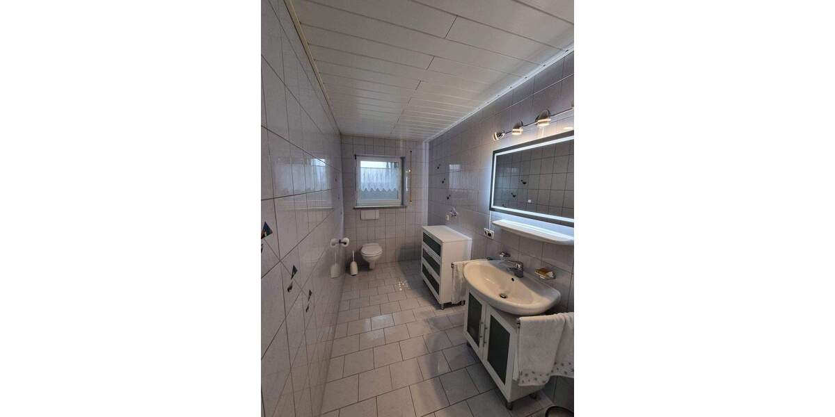 Etagenwohnung Burgrieden - 2 Zimmer, 68 m&sup2;, 199.000&euro; | Angebot:25755932