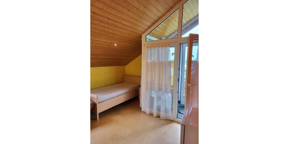 Etagenwohnung Ehingen (Donau) - 1 Zimmer, 30 m&sup2;, 452&euro; | Angebot:25407157