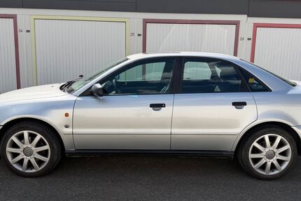 Audi A4 206.608 km 3.300 &euro; Geislingen 73312