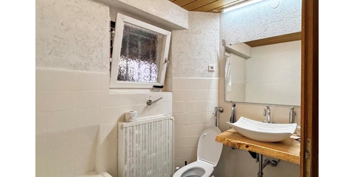 Einfamilienhaus Bibertal - 8 Zimmer, 126 m&sup2;, 258.000&euro; | Angebot:25839240