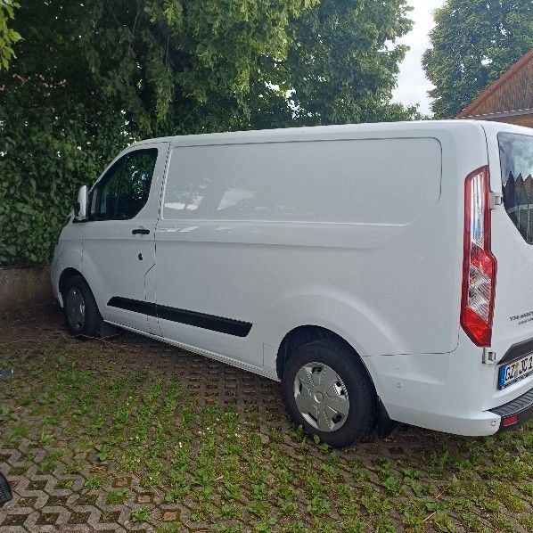 Ford Transit Custom 79.000 km 14.900 &euro; Günzburg 89312