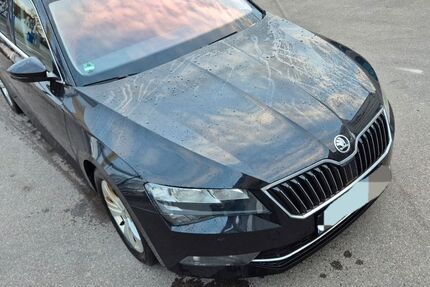Skoda Superb 150.000 km 18.500 &euro; Neu-Ulm 89231