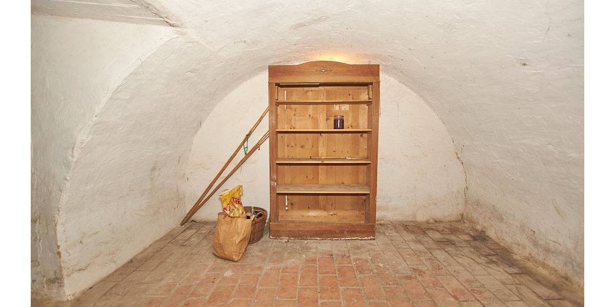 Mehrfamilienhaus, Wohnhaus Ehingen (Donau) Dächingen - 8 Zimmer, 256 m&sup2;, 350.000&euro; | Angebot:26204708