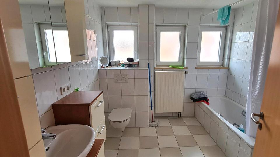 Etagenwohnung Ehingen (Donau) - 4 Zimmer, 82 m&sup2;, 900&euro; | Angebot:26534630