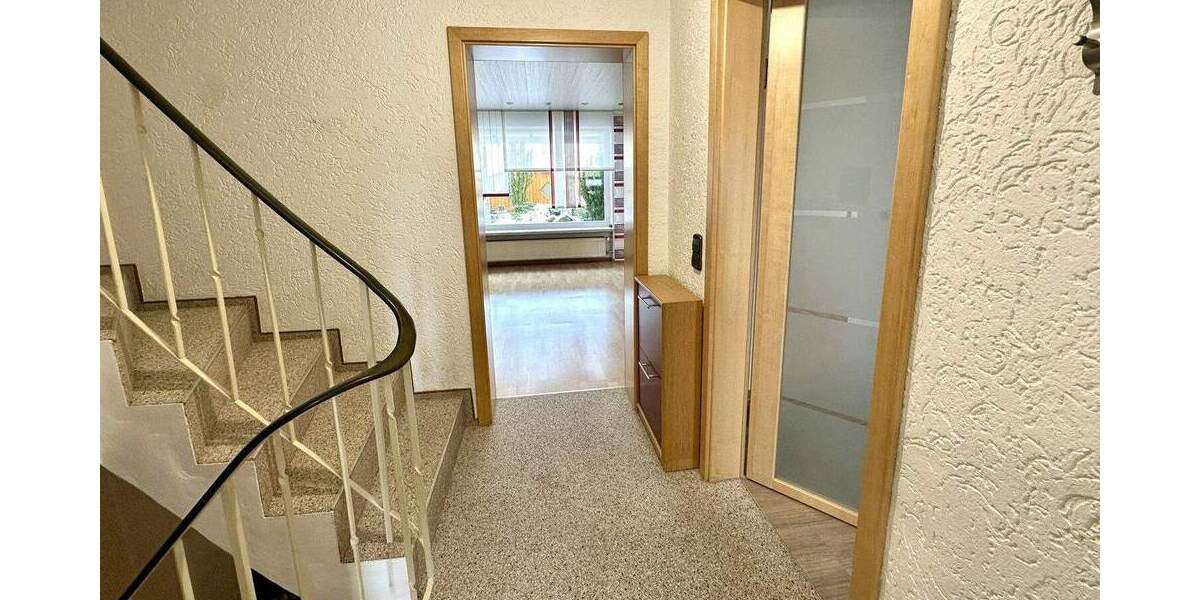 Reihenmittelhaus Pfaffenhofen an der Roth Diepertshofen - 5 Zimmer, 129 m&sup2;, 397.000&euro; | Angebot:25742061