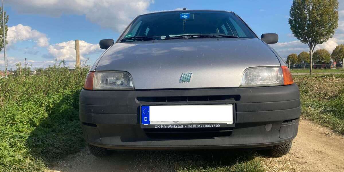 Fiat Punto 127.000 km 349 &euro; Günzburg, GKSt 89312