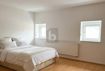 GROßE SCHEUNE, GARAGE & WOHNEN AUF VIEL GRUND - Einfamilienhaus Sontheim an der Brenz | Angebot:25986301