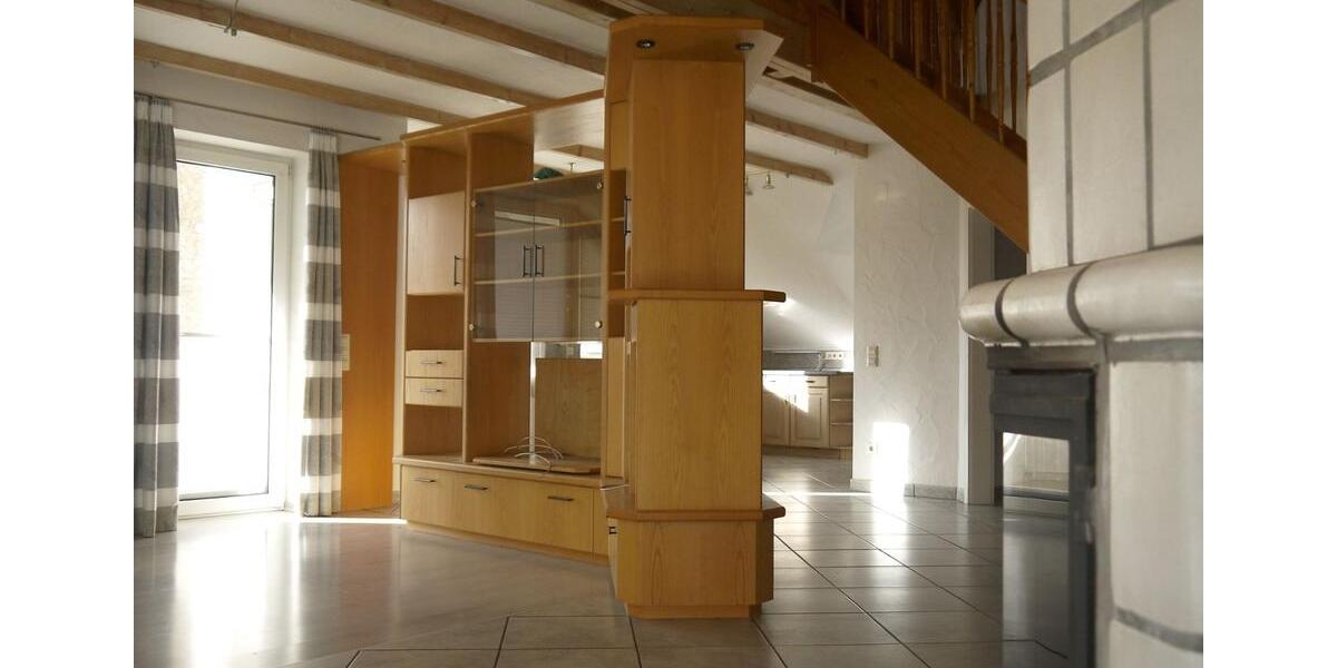 Dachgeschoßwohnung Blaubeuren - 5.5 Zimmer, 140 m&sup2;, 385.000&euro; | Angebot:26121968