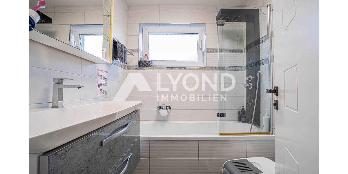 Etagenwohnung Neu-Ulm / Ludwigsfeld Ludwigsfeld - 4 Zimmer, 94 m&sup2;, 414.000&euro; | Angebot:26154949