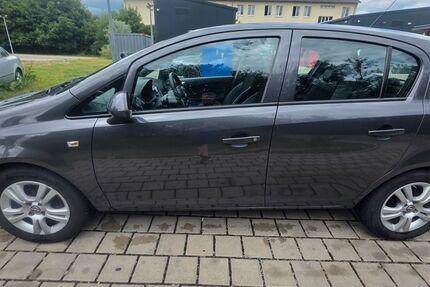 Opel Corsa 150.000 km 3.333 &euro; Günzburg 89312