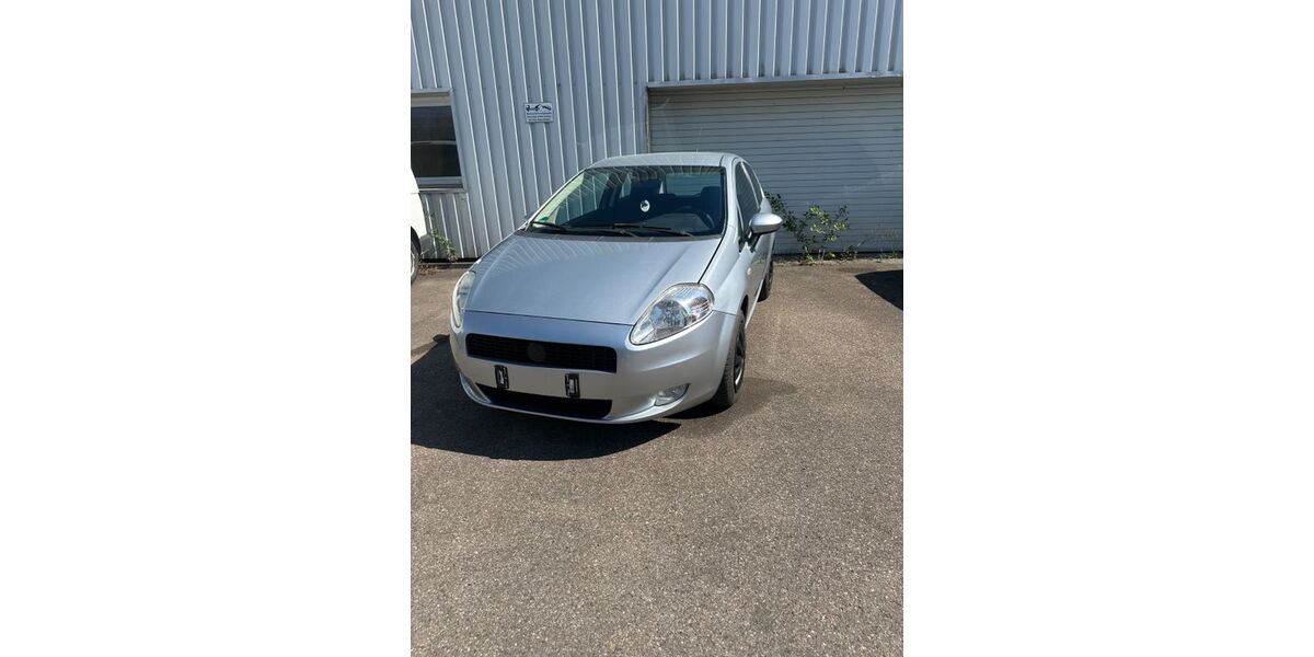 Fiat Punto 132.580 km 2.300 &euro; Senden 89250