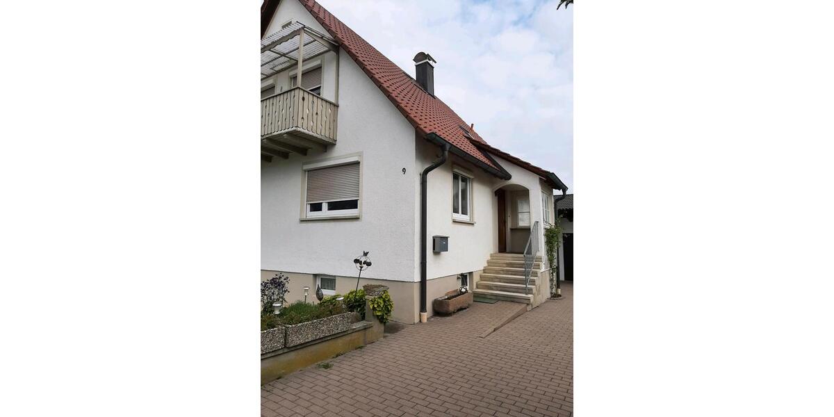 Einfamilienhaus Dietenheim - 4 Zimmer, 85 m&sup2;, 1.200&euro; | Angebot:26611084