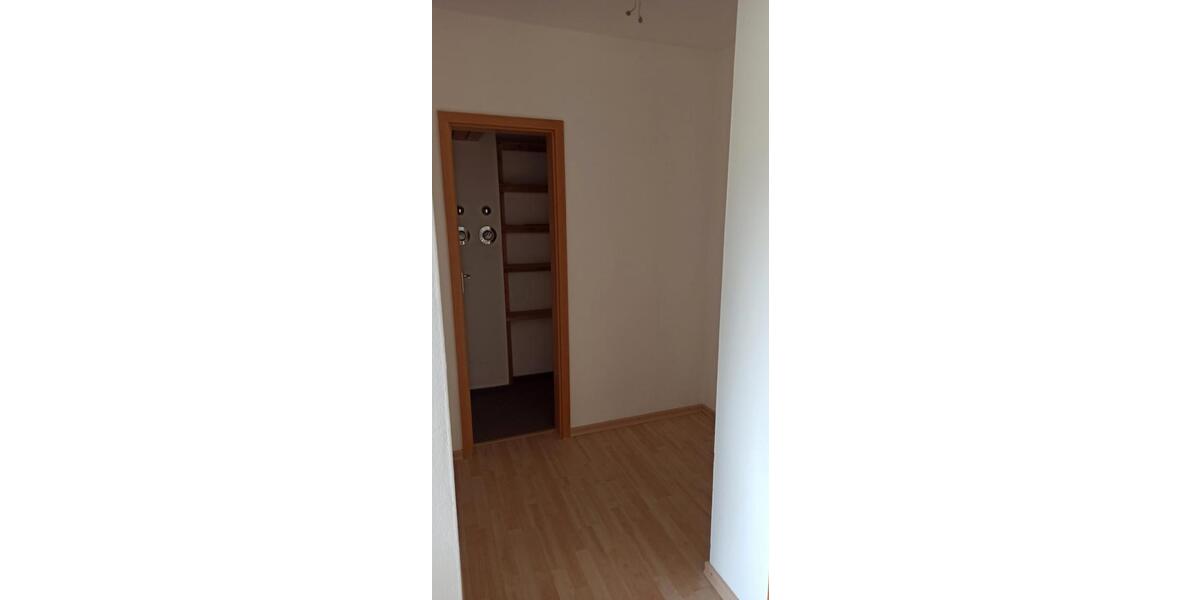 Erdgeschoßwohnung Günzburg - 2 Zimmer, 71 m&sup2;, 230.000&euro; | Angebot:26165632