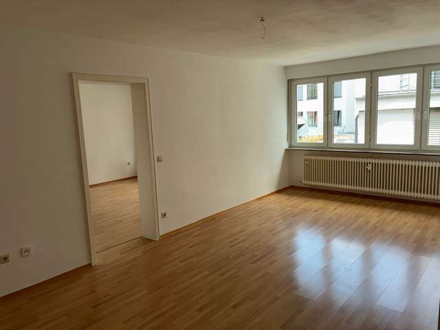 Etagenwohnung Neu-Ulm Ulm - 3.5 Zimmer, 78 m&sup2;, 780&euro; | Angebot:27112393