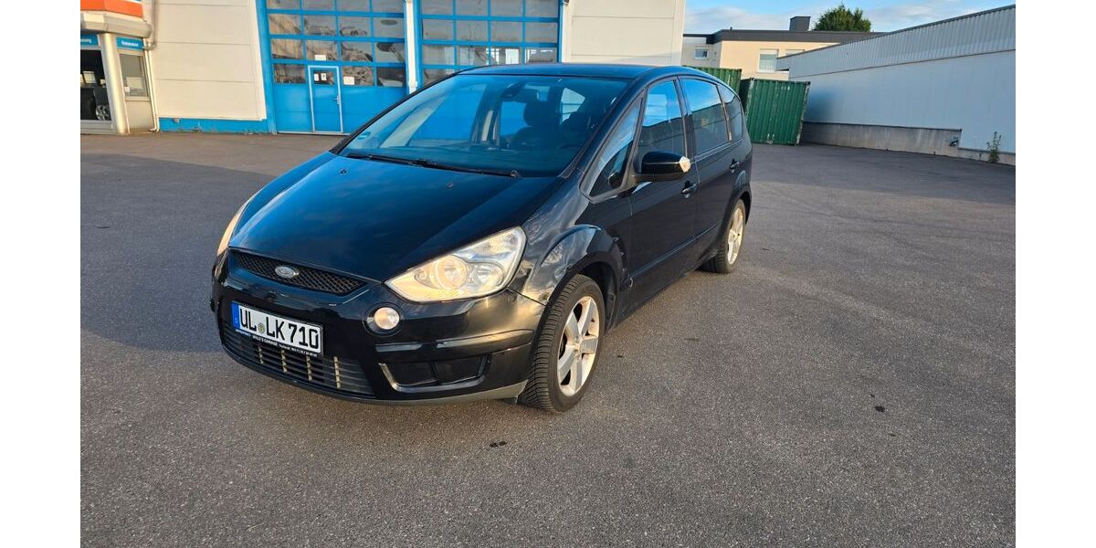 Ford S-Max 215.000 km 2.500 &euro; Langenau 89129
