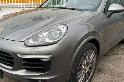 Porsche Cayenne 198.730 km 30.900 &euro; Dornstadt / Ulm direkt an der A8-Ausfahrt Ulm-West 89160