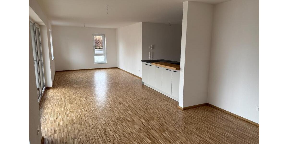 Erdgeschoßwohnung Illertissen - 3 Zimmer, 97 m&sup2;, 1.400&euro; | Angebot:25217469