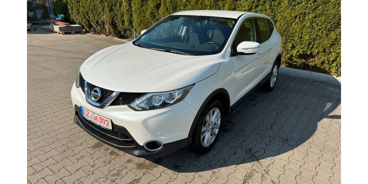 Nissan Qashqai 57.750 km 8.650 &euro; Kötz 89359