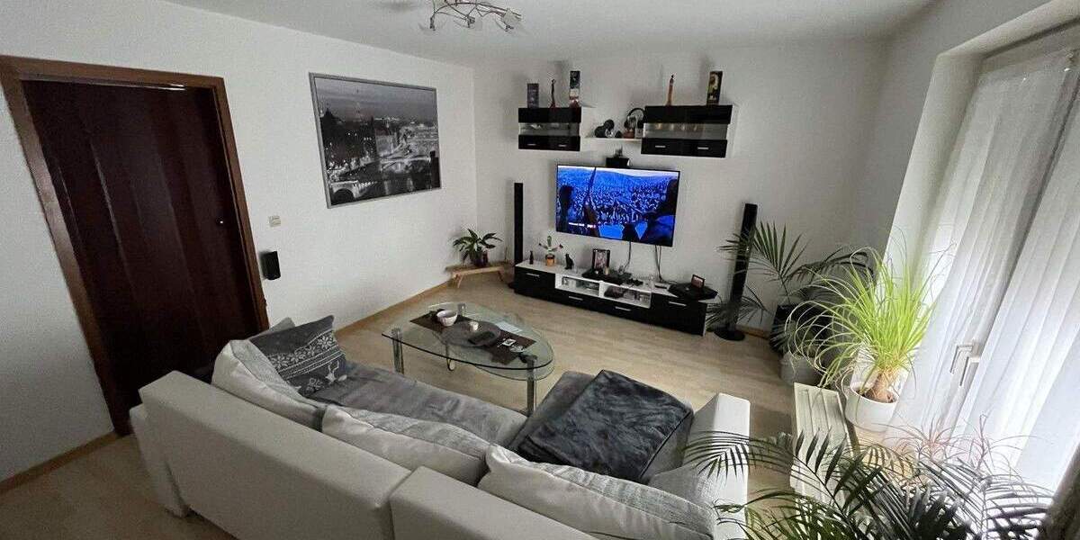 Etagenwohnung Laichingen - 3 Zimmer, 69 m&sup2;, 217.000&euro; | Angebot:26215906