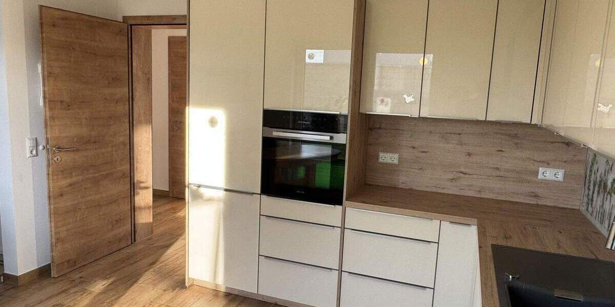 Einfamilienhaus Laupheim Bihlafingen - 6 Zimmer, 227 m&sup2;, 959.000&euro; | Angebot:25752886