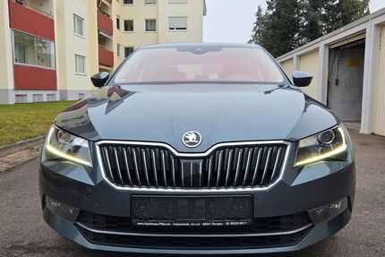 Skoda Superb 179.000 km 14.300 &euro; Günzburg 89312