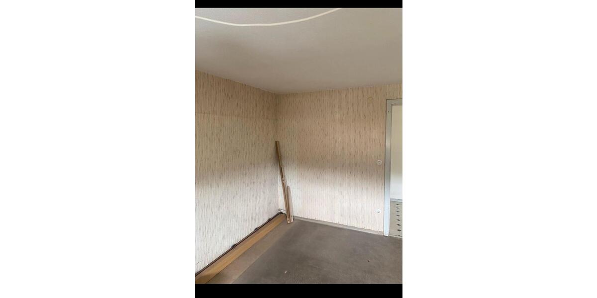 Dachgeschoßwohnung Lonsee - 3 Zimmer, 75 m&sup2;, 145.000&euro; | Angebot:25656270