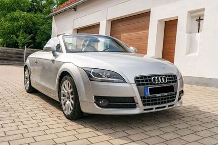 Audi TT 167.000 km 8.900 &euro; Günzburg 89312