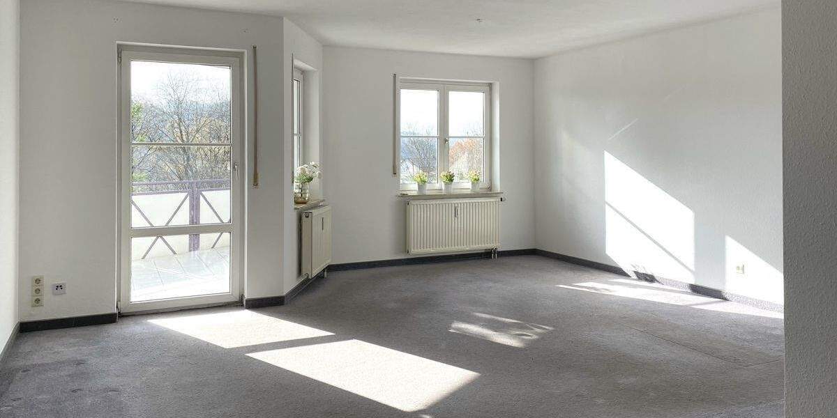 Etagenwohnung Lonsee - 3 Zimmer, 87 m&sup2;, 260.000&euro; | Angebot:25693636
