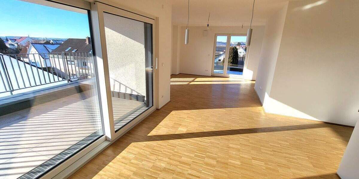 Etagenwohnung Neu-Ulm Burlafingen - 3 Zimmer, 137 m&sup2;, 1.935&euro; | Angebot:25728452