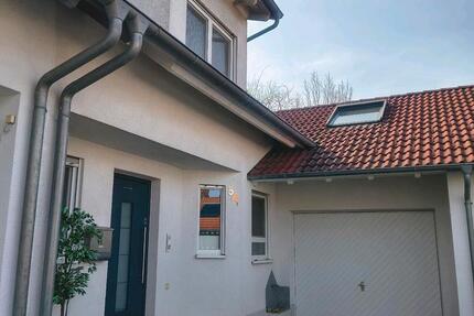 Haus Laupheim - 4.5 Zimmer, 125 m&sup2;, 540.000&euro; | Angebot:25418381