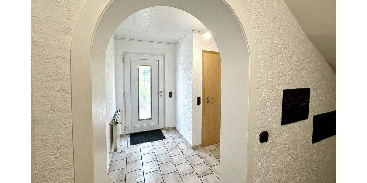 Reihenmittelhaus Pfaffenhofen an der Roth Diepertshofen - 5 Zimmer, 129 m&sup2;, 397.000&euro; | Angebot:25742061