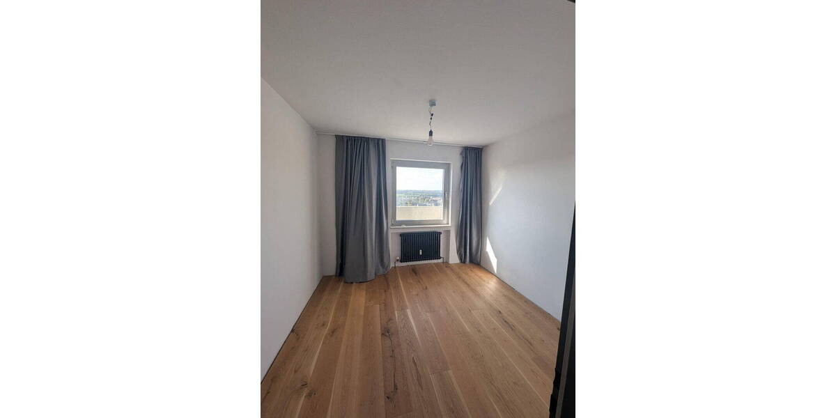 Etagenwohnung Neu-Ulm Ludwigsfeld - 4 Zimmer, 89 m&sup2;, 219.500&euro; | Angebot:26274481
