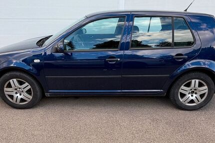 VW Golf 290.000 km 750 &euro; Weißenhorn 89264