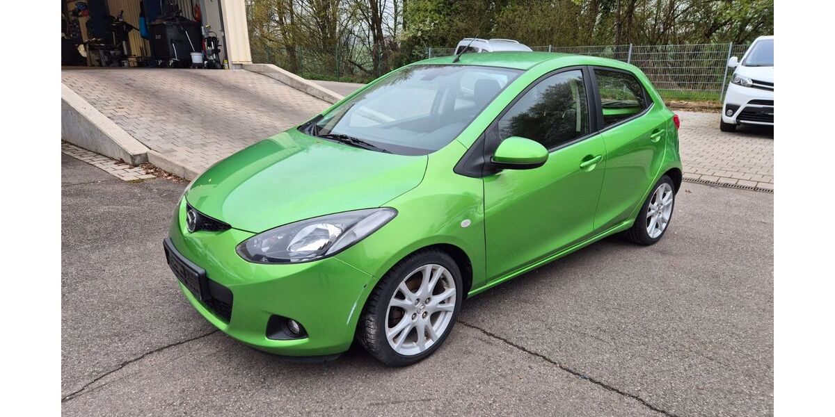 Mazda 2 113.000 km 2.500 &euro; Mietingen 88487