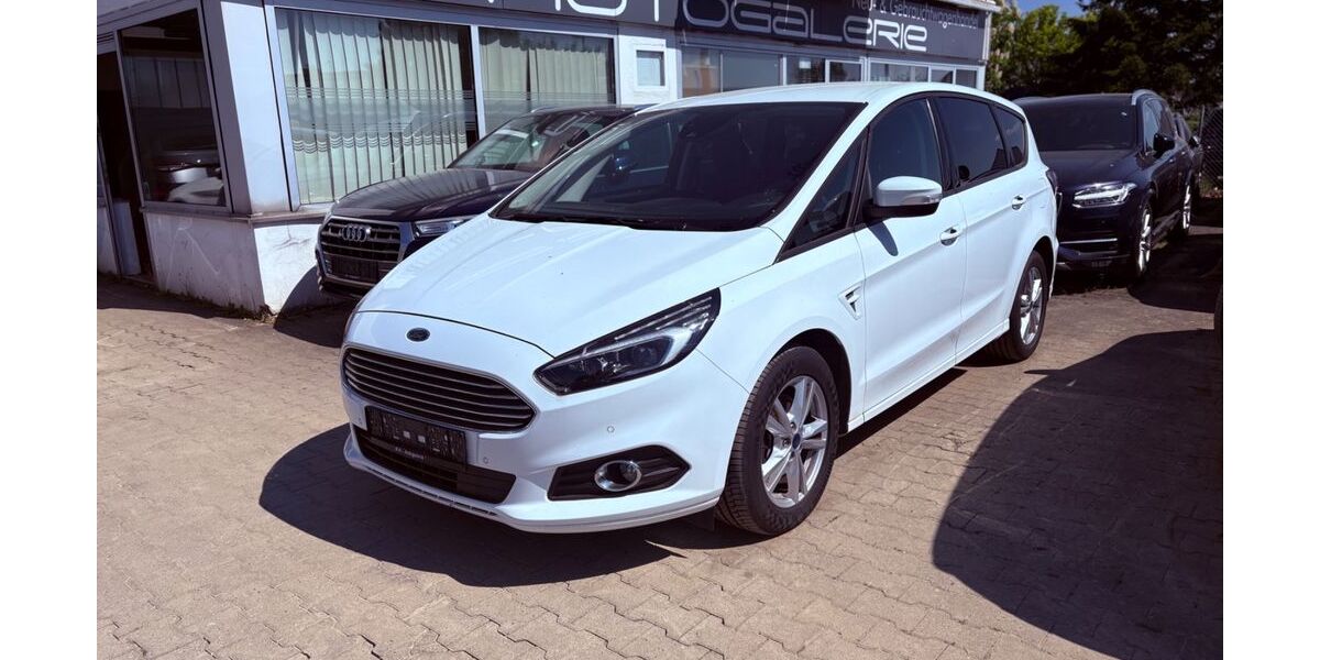 Ford S-Max 160.000 km 11.990 &euro; Ulm-Jungingen 89081