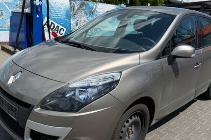 Renault Scenic 243.622 km 1.950 &euro; Laupheim 88471