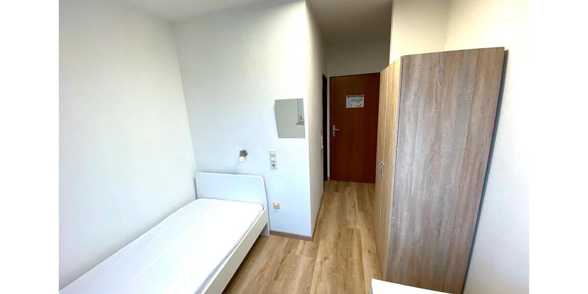 Etagenwohnung Neu-Ulm Ludwigsfeld - 1 Zimmer, 13 m&sup2;, 395&euro; | Angebot:25930022