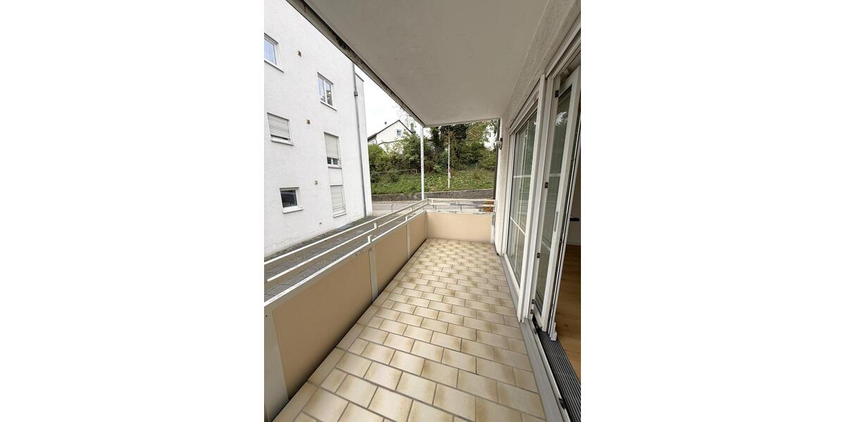 Erdgeschoßwohnung Laupheim - 2.5 Zimmer, 76 m&sup2;, 800&euro; | Angebot:25783075