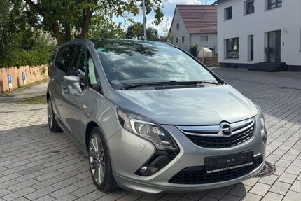 Opel Zafira Tourer 155.832 km 8.900 &euro; Neu-Ulm 89233