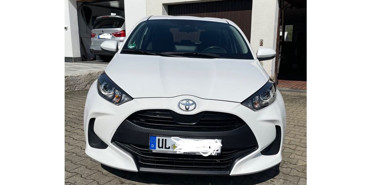 Toyota Yaris 29.000 km 15.000 &euro; Ehingen 89584