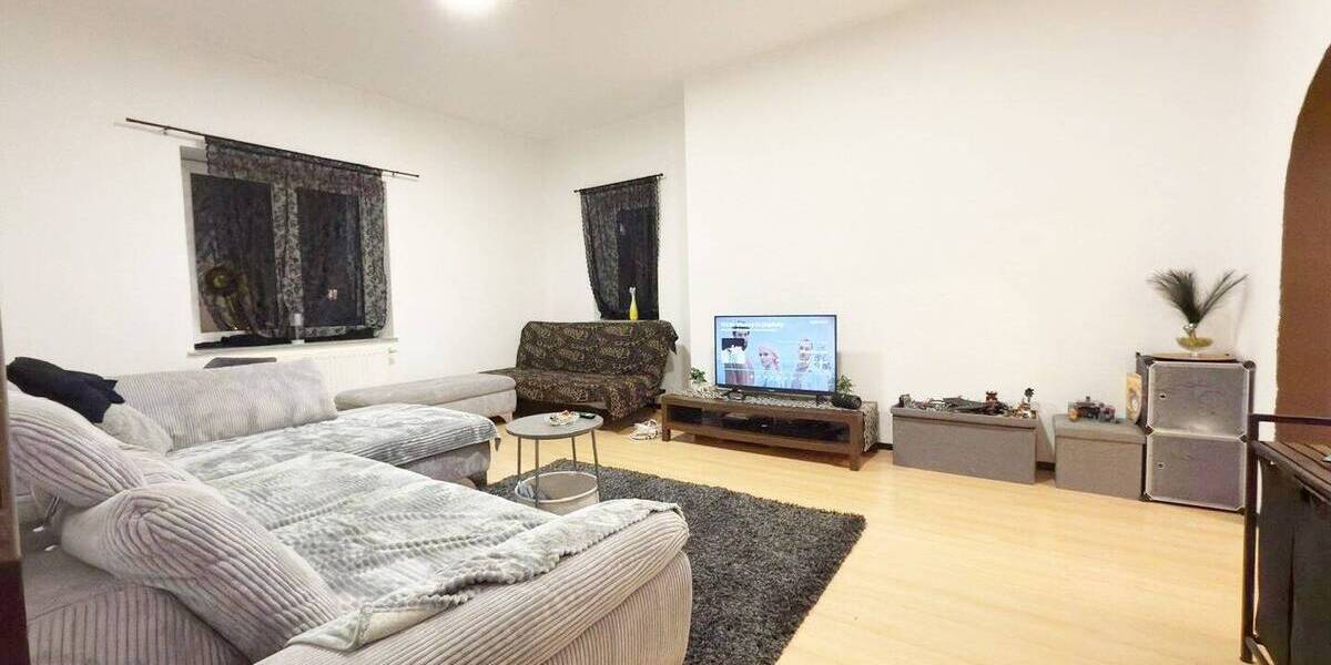 Mehrfamilienhaus, Wohnhaus Ichenhausen - 8 Zimmer, 176 m&sup2;, 399.000&euro; | Angebot:25746764