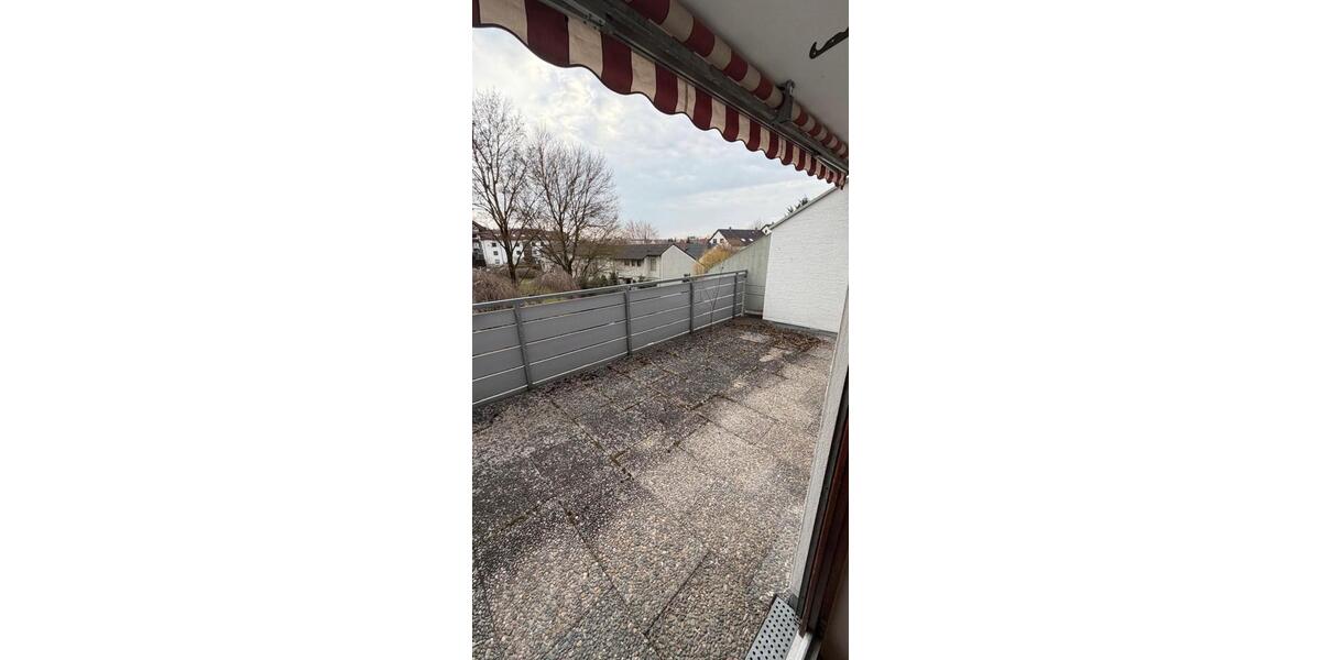 Etagenwohnung Neu-Ulm Ludwigsfeld - 3 Zimmer, 80 m&sup2;, 1.330&euro; | Angebot:25650970