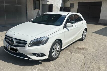 Mercedes-Benz A 180 157.360 km 9.750 &euro; Allmendingen 89604