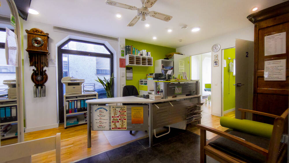 Gewerbeobjekt Ulm Mitte - 6 Zimmer, 130 m&sup2;, 499.000&euro; | Angebot:25687300