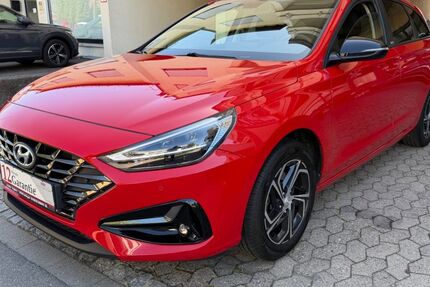 Hyundai i30 81.000 km 13.990 &euro; Senden 89250