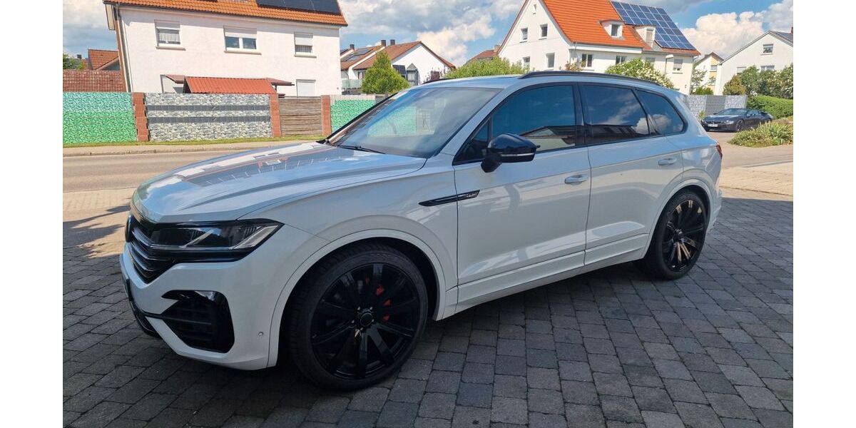 VW Touareg 184.900 km 30.000 &euro; Erbach 89155