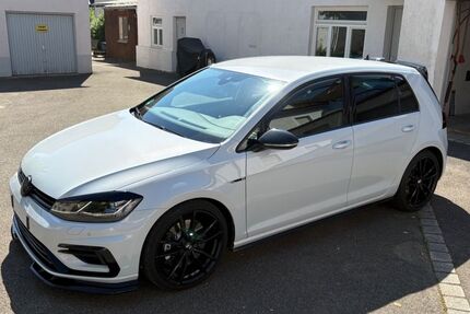 VW Golf 126.931 km 22.800 &euro; Ehingen 89584