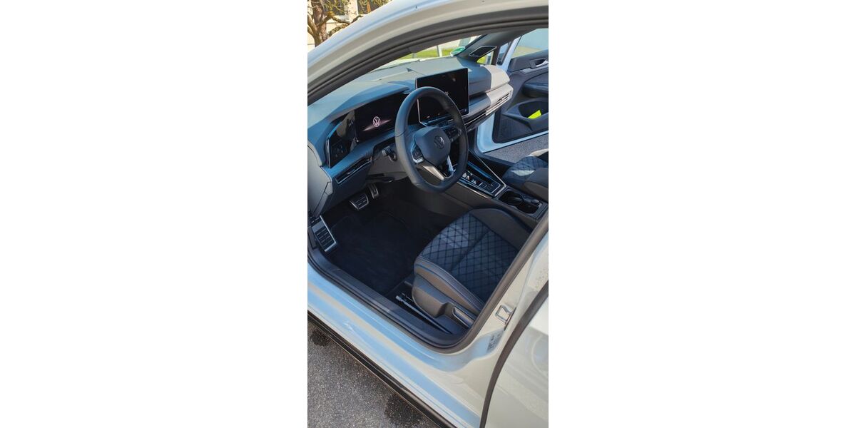 VW Golf 1.700 km 33.999 &euro; Ulm 89081