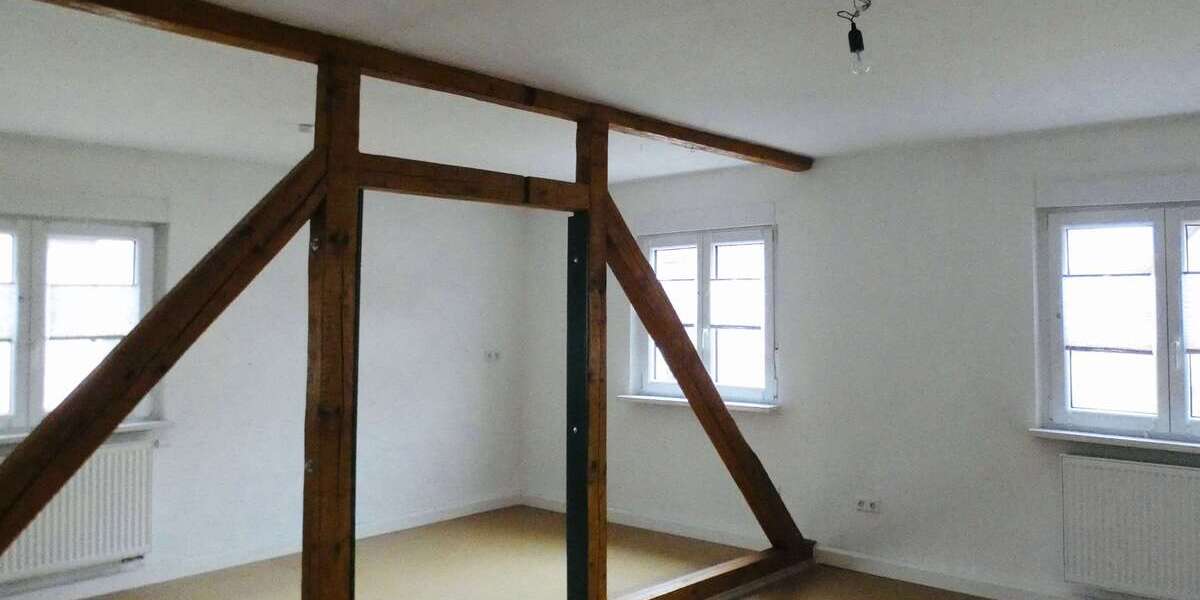 Etagenwohnung Asselfingen - 4 Zimmer, 111 m&sup2;, 185.000&euro; | Angebot:25705547
