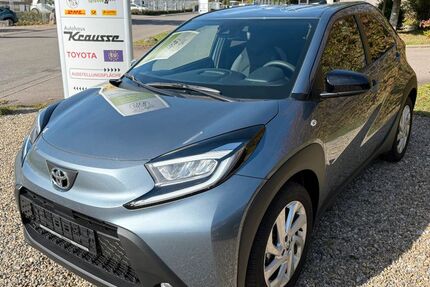 Toyota Aygo (X) 3.025 km 15.990 &euro; Ehingen 89584